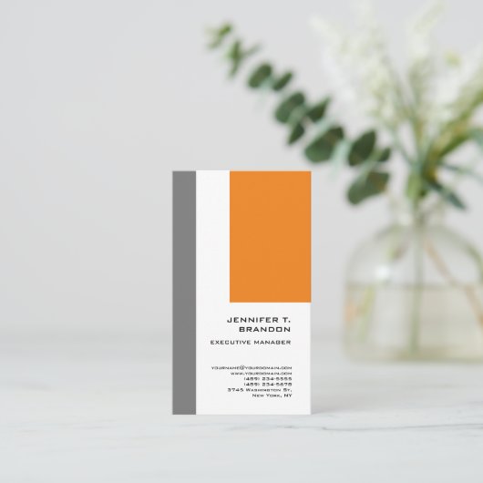 Minimalistische Plain Grey Sinaasappel Wit Modern Visitekaartje (Staand voorkant)