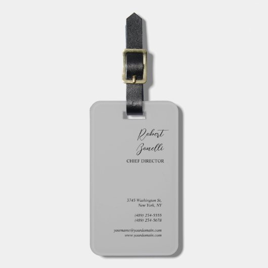 Minimalistische Plain Modern Grijs Gepersonaliseer Bagagelabel (Voorkant verticaal)