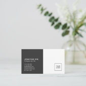 Minimalistische Professional Plain Zwart Wit Elega Visitekaartje (Staand voorkant)
