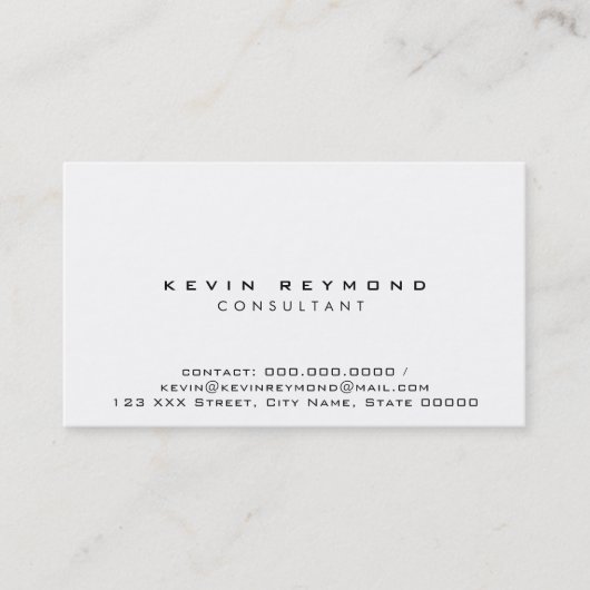 Minimalistische professionele elegante wit visitekaartje (Voorkant)
