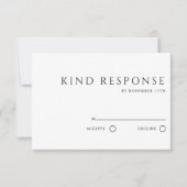 Minimalistische QR-code Elegante Witte Bruiloft RSVP Kaartje (Voorkant)