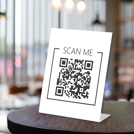 Minimalistische QR Code Scan Me Business Reclamebord Met Voetstuk