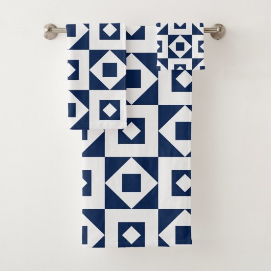 Minimalistische Quilt Navy White Bad Handdoek (Insitu)