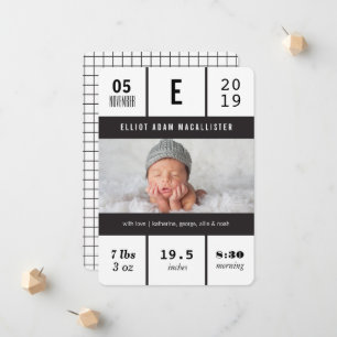 Minimalistische raster baby stats foto ontwerp geb aankondiging