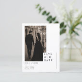 Minimalistische redactionele Save The Date kaart. (Staand voorkant)