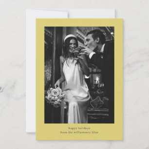 Minimalistische Retro Foto Gele Trouw Koppel Feestdagenkaart