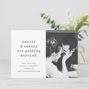 Minimalistische retro typemachine wit bruiloft fot save the date