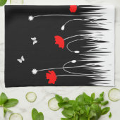 Minimalistische rode klaprozenweide in zwart-wit e theedoek (Gevouwen)