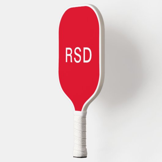 Minimalistische rood-wit monogram Initialen Pickleball Paddle (Links)