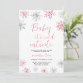 Minimalistische roze Baby Het is koud buiten Baby  Kaart (Staand voorkant)