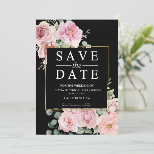Minimalistische roze bloemen Foto Black Wedding Save The Date (Staand voorkant)