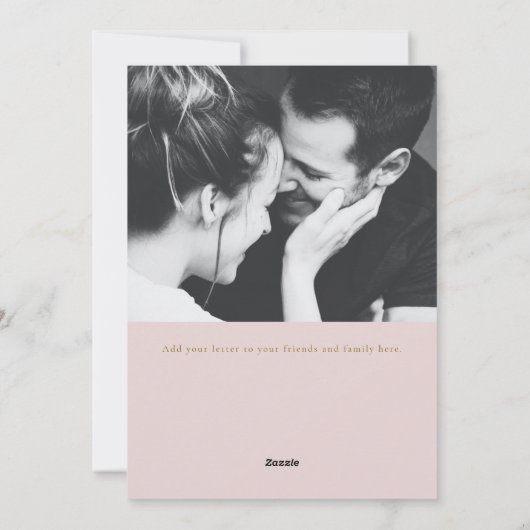 Minimalistische roze boog twee foto kerstbrief feestdagenkaart (Achterkant)