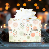 Minimalistische roze en groene tinten en moderne m cadeaupapier