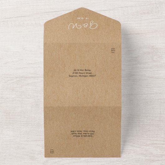 Minimalistische Rustieke Kraft Monogram Huwelijk All In One Uitnodiging (Buitenkant)