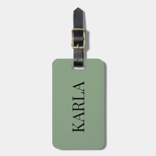 Minimalistische Sage Green Custom Black Typografie Bagagelabel (Voorkant verticaal)