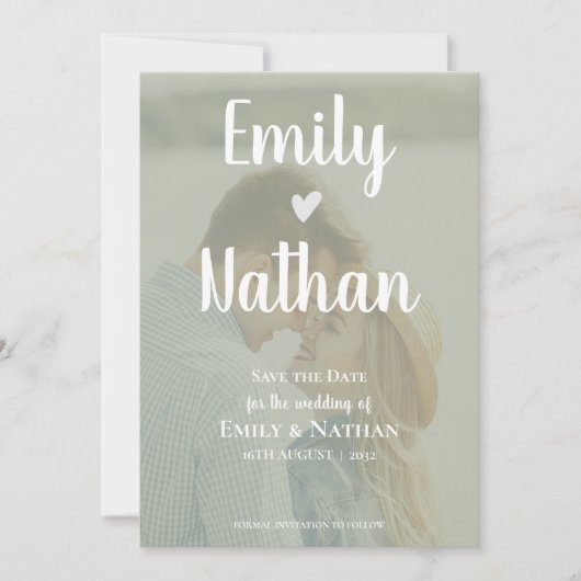 Minimalistische Sage Green Faux Vellum Fotobruilof Save The Date (Voorkant)