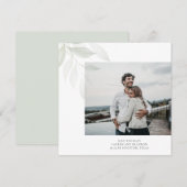 Minimalistische Sage Groen Groen Bruiloft Foto Save The Date (Voorkant / Achterkant)