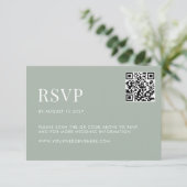 Minimalistische Sage Groene Moderne Bruiloft RSVP Kaartje (Staand voorkant)