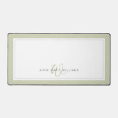 Minimalistische saliegroene script twee rand monog bureaumat (Voorkant)