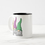 Minimalistische Scandinavische gnomen Tweekleurige Koffiemok (Voorkant links)