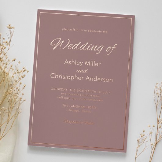 Minimalistische Script Dusty Roos Wedding Folie Uitnodiging
