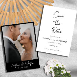 Minimalistische script zwart-wit foto trouwkaart save the date