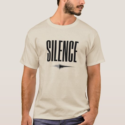 Minimalistische 'Silence' Bold Typography Design T-shirt (Voorkant)