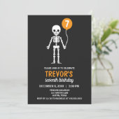 Minimalistische Skeleton Ballon Verjaardag Uitnodi Kaart (Staand voorkant)