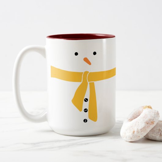 Minimalistische Snowman Yellow Scarf Winter Tweekleurige Koffiemok (Met donut)