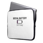 Minimalistische Sociale Batterij Laag Typografie 1 Laptop Sleeve (Voorkant Links)