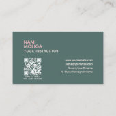 Minimalistische Soft Green Pink Simple Yoga Studio Visitekaartje (Achterkant)