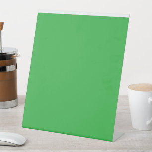 Minimalistische sokkelsignalisatie reclamebord met voetstuk