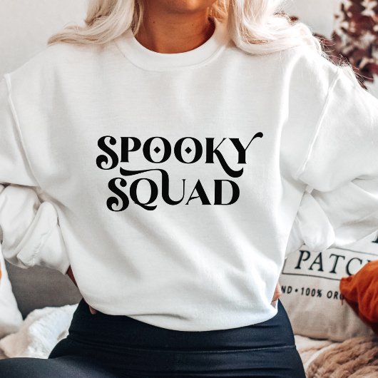 Minimalistische Spooky Squad Halloween Sweatshirt
