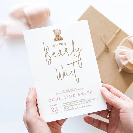 Minimalistische Teddybeer Baby Shower Kaart