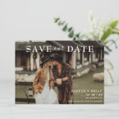Minimalistische tekst Foto bruiloft Sla de datum K Kaart (Staand voorkant)