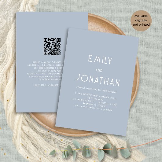 Minimalistische tekst QR-code stoffig blauwe trouw Kaart