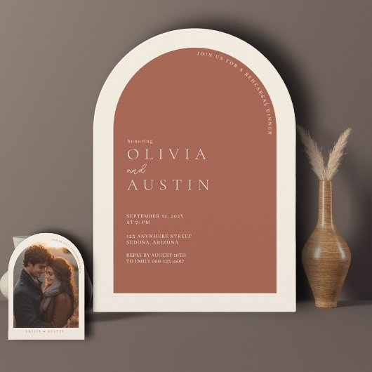 Minimalistische terracotta boog foto repetitie din kaart