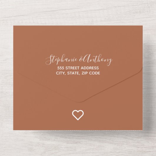 Minimalistische terracotta Heart Wedding All In One Uitnodiging (Achterkant)
