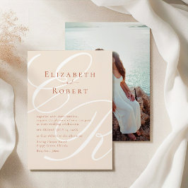 Minimalistische Terracotta Monogram & Fotobruiloft Kaart