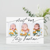 Minimalistische Tiny Human Newborn Baby 3 fotocoll Aankondiging (Staand voorkant)