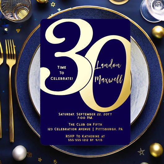 Minimalistische typografie 30 30ste verjaardagsfee folie uitnodiging