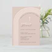 Minimalistische Typografie halve boog beige doop Kaart (Staand voorkant)