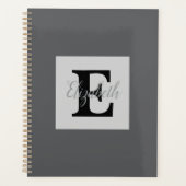 Minimalistische typografie monogram naam planner (Voorkant)