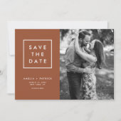 Minimalistische Typografie Terracotta Foto Save The Date (Voorkant)