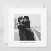 Minimalistische Typografie Trouwfoto Kaart (Achterkant)