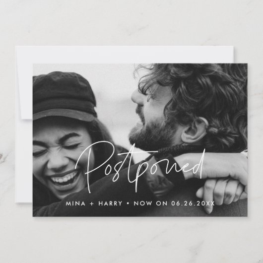 Minimalistische uitgestelde trouwfoto update aankondiging (Voorkant)