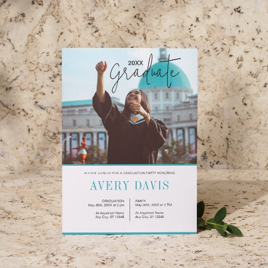 Minimalistische uitnodiging voor fotoafstudeerfees