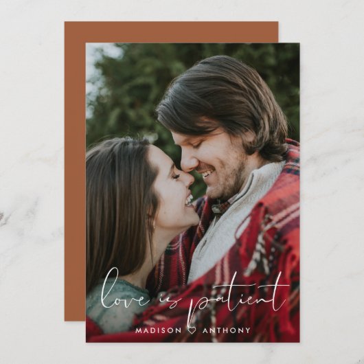 Minimalistische uitverkoren terracotta bruiloft ui aankondiging (Voorkant / Achterkant)