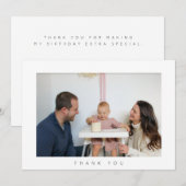 Minimalistische verjaardag bedankkaart met foto (Voorkant / Achterkant)