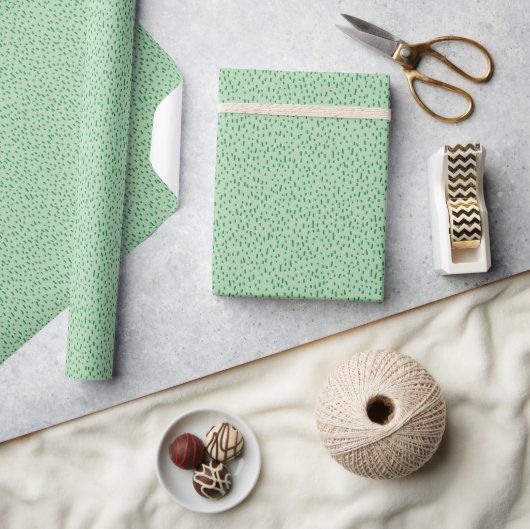 Minimalistische verspreide groene strepen cadeaupapier (Crafts)